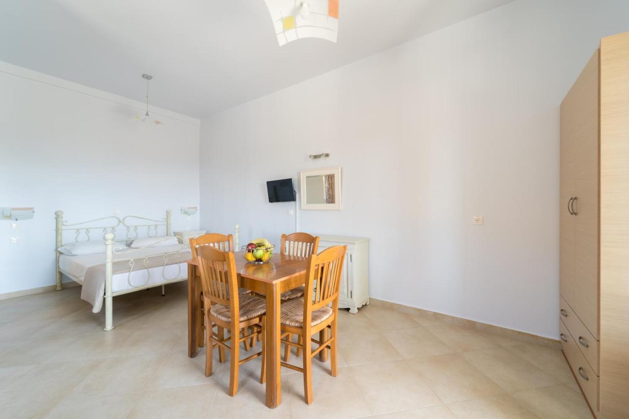 Vilatoria Guesthouse Agia Thekli Esterno foto